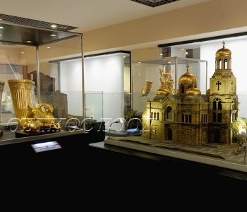 Indoor miniature models